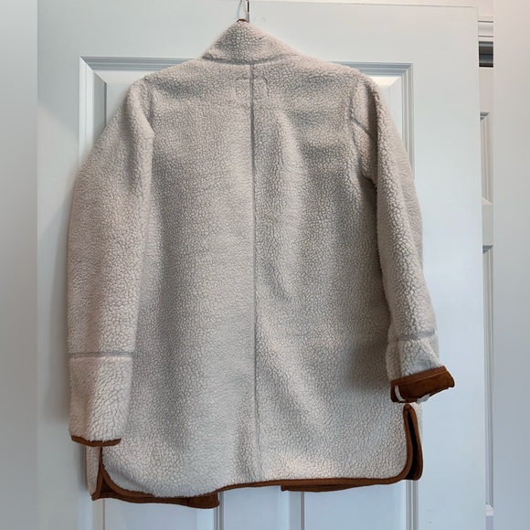 Old Navy Sherpa Jacket - Picture 6 of 6